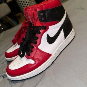 WMNS snakeskin retro 1